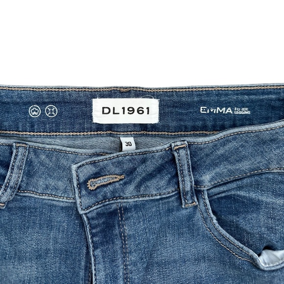 DL1961 Ripped Cropped Jeans | Size 30 - Picture 3 of 4